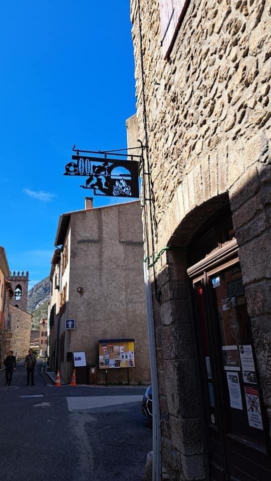Maison Les Ramparts Villefranche-de-Conflent Exterior photo