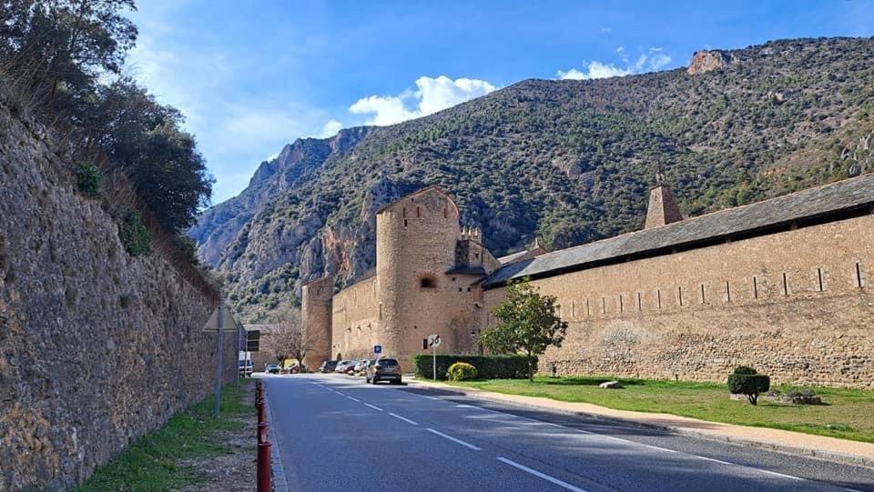 Maison Les Ramparts Villefranche-de-Conflent Exterior photo